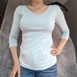 Necessitees 3/4 arm tee shirt v-neck